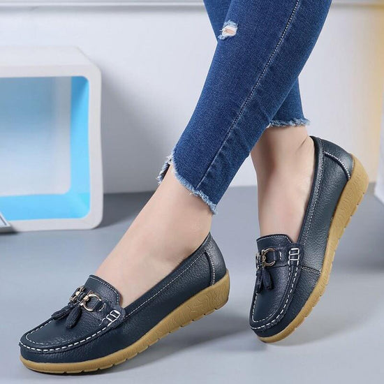 Women's Hollow Leather Shoes Soft Bottom Wedge Hole $34.90 Dana Fashion Color: Apple Green Hollow Out Size: 36 Women's shoes Product information: Color: white hollow-out, black cutout, dark blue hollow, light blue hollow, orange hollow, wine red hollow, R