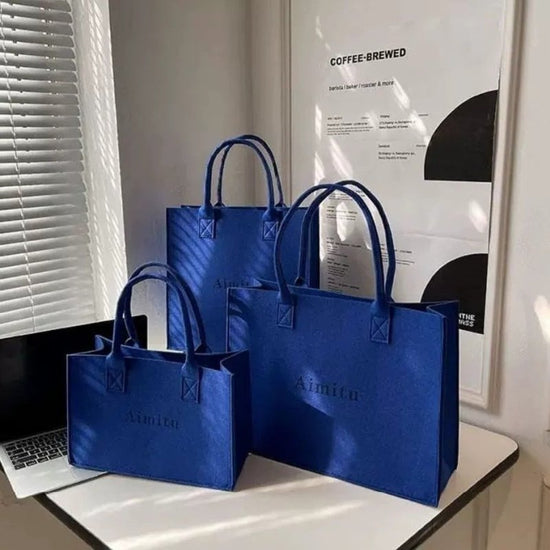 Women's Ins Large Capacity Travel Good-looking All-match Felt Portable Gift Bag $15.00 Dana Fashion Color: Klein blue Specification Size: L Women's Bags Product information: Composition and content: Chemical Fiber Another name: Letter felt handbag Product