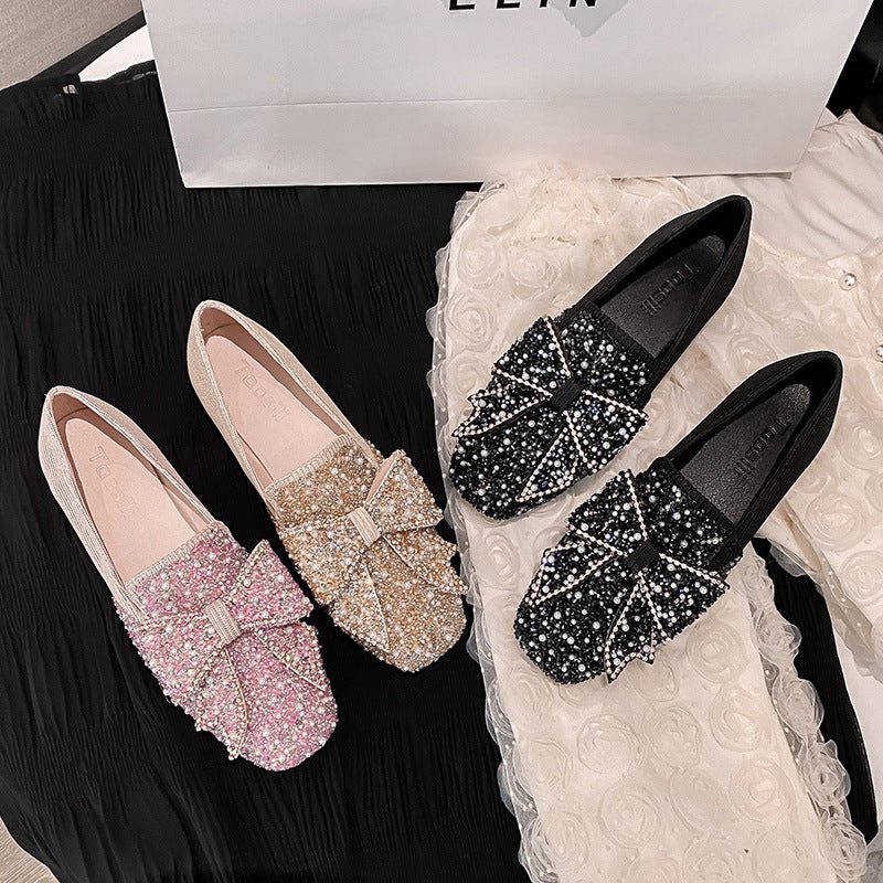 Women's Korean-style Bow Pearl Flat Shoes $69.90 Dana Fashion Color: Black Size: 33 Women's shoes Product information: Pattern: solid color Lining material: Microfiber Color: black, pink, gold Upper height: low top Heel height: flat heel Heel shape: flat