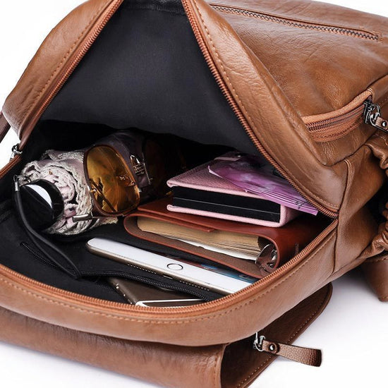 Women's Korean-style Fashionable Pu Soft Leather Casual Backpack $32.30 Dana Fashion Color: Black Women's Bags Product information: Lining texture: Polyester Applicable scenario: leisure travel Color: Black, Brown,, Black large, brown large size, Outer ba