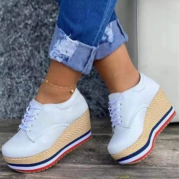 Women's Lace-up Wedge Braided Shoes $37.89 Dana Fashion Color: Black Size: 36 Women's shoes Product information: Applicable sports: Universal Color: white, black Upper height: Middle top Heel shape: English muffin heel Size: 36, 37, 38, 39, 40, 41, 42 Sol
