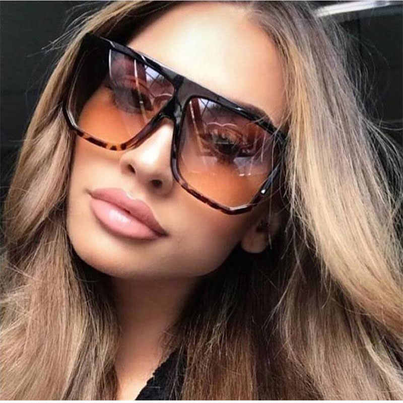 Women's large frame sunglasses $20.00 Dana Fashion Color: Black frame Women's Accessories Glasses structure: frame Lens material: PC Style: Vintage Frame material: PC Style: Universal Visible light perspective rate: 99 (%) Applicable object: Unisex Applic