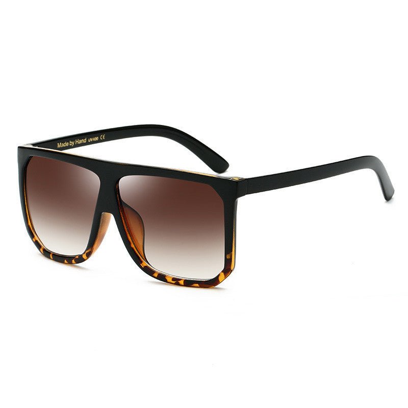 Women's large frame sunglasses $20.00 Dana Fashion Color: Brown Women's Accessories Glasses structure: frame Lens material: PC Style: Vintage Frame material: PC Style: Universal Visible light perspective rate: 99 (%) Applicable object: Unisex Applicable s