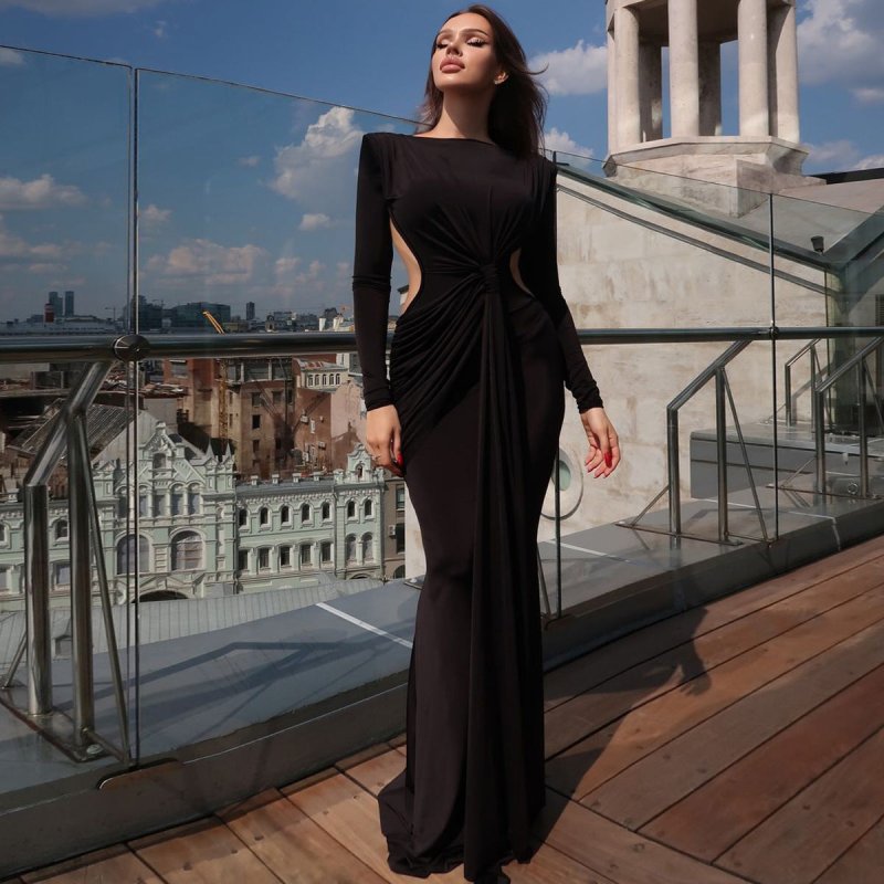 Women's Long Sleeve Slimming Dress $43.58 Dana Fashion Color: Black Size: L Women's clothing معلومات المنتج: نوع التنورة: تنورة هيب اللون: أسود، رمادي المقاس: S، M، L نوع الطراز: ملابس اجتماعية خاصة الطراز: أساسي اسم القماش: بوليستر الطراز: طراز مثير العم