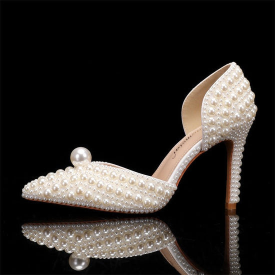 Women's Low-cut Pointed-toe Stilettos Pearl Wedding Shoes $87.38 Dana Fashion Color: Beige Size: 35 Women's shoes Product information: Lining material: imitation leather Color: white, Milky White Upper height: tall crown Heel height: mid heel (3-5CM) Heel