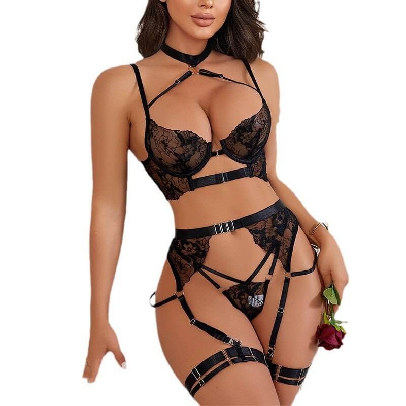 Women's Mesh Stitching Underwear And Underwear Four-piece Set $69.50 Dana Fashion Color: Black Size: L Women's clothing Product information: Fabric name: Mesh Color: Black Main fabric composition: Polyester Fiber (polyester) Size: S,M,L,XL Style: Grid Not