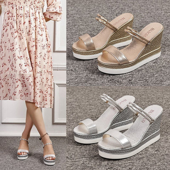 Women's Platform Wedge Sandals Pu Sole $46.05 Dana Fashion Color: Gold Size: 35 Women's shoes Product information: Lining material: PU Toe holder shape: round head Color: gold, silver Shoe Upper material: pu Size: 35,36,37,38,39,40,41,42 Wearing method: S