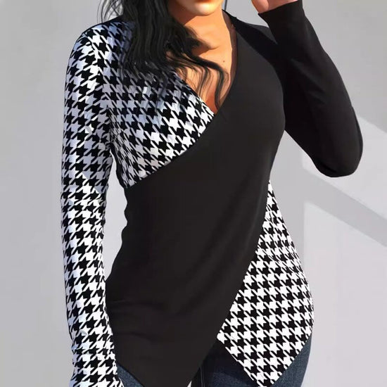 Women's Printed V-neck Stitching Long Sleeve T-shirt Top $29.50 Dana Fashion Color: Black Size: L Women's clothing Product information: Pattern: geometric pattern Color: black, red, blue Main fabric composition: Polyester (polyester fiber) Size: S,M,L,XL,
