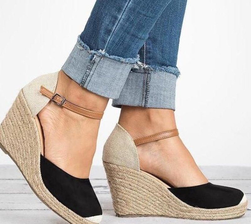 Womens Pumps Shoes Espadrilles Wedges Platform Ankle Buckle Rivet $50.00 Dana Fashion Color: Black Size: 34 Women's shoes Product information： Popular elements ： Rivet, light mouth, slope heel, color matching, metal, waterproof platform function ： Heighte