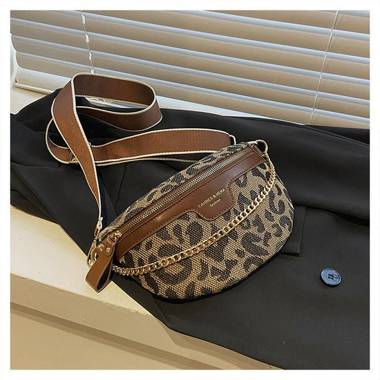 Women's Retro Fashion Leopard-print Shoulder Bag $25.99 Dana Fashion Color: Leopard Brown Women's Bags Product information: Lining texture: Polyester Applicable scenario: Daily matching Color: Leopard print black, leopard print Brown Outer bag type: open