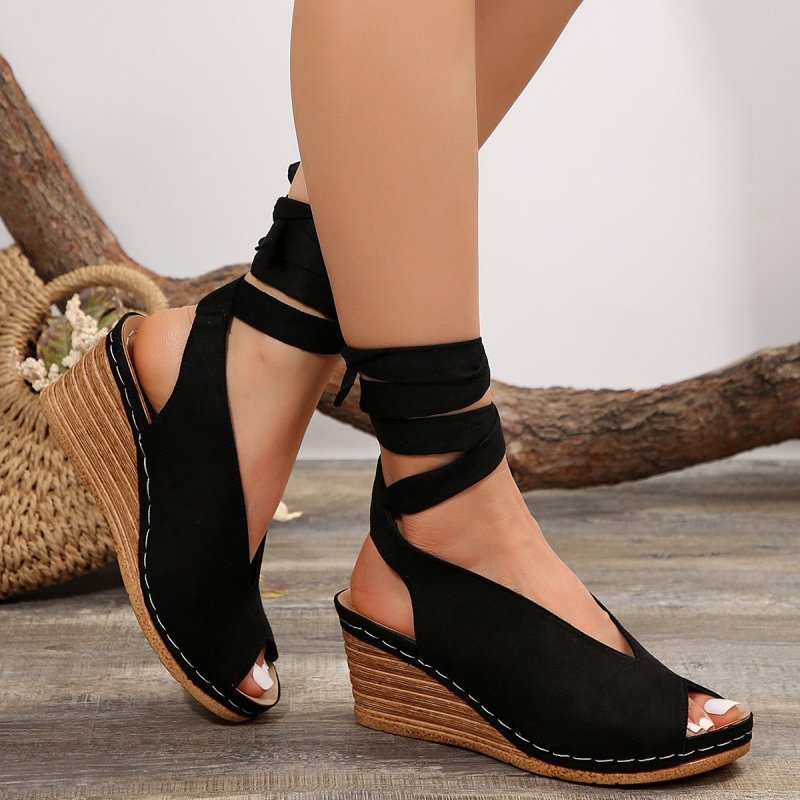 Women's Round Toe Peep Toe Winding Tape Fashion Sandals $45.50 Dana Fashion Color: Black Size: 36 Women's shoes Product information: Lining material: PU Toe bracket shape: Fish Mouth Color: black, khaki Shoe Upper material: pu Size: 36, 37, 38, 39, 40, 41