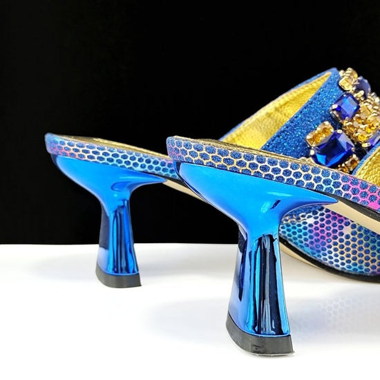 Women's Shoes And Bags Suit Camouflage Fabric Drill Buckle Decorative Casual High Heel Slippers $159.00 Dana Fashion Color: Blue Size: 38 Women's Bags Product information: Pattern: Camouflage Lining material: PU Color: blue, dark brown, magenta, gold, gre