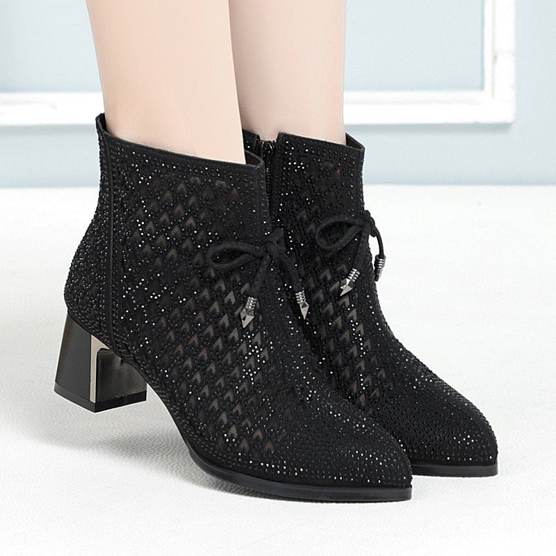 Women's Shoes Chunky Heel Mesh Boots Hollow Rhinestone High Heels $69.99 Dana Fashion Color: Black Size: 34 Women's shoes Product information: Pattern: solid color Lining material: Leather Color: black, gray Heel height: mid heel (3-5CM) Length of socks: