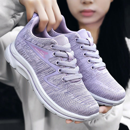Women's Shoes Fall Lovers Shoes Casual Sports Soft Bottom $39.13 Dana Fashion Color: Black Size: 35 Women's shoes Product information: Color: pink, black, purple Heel shape: flat heel Size: 35, 36, 37, 38, 39, 40, 41 Sole craft: injection moulded shoes So