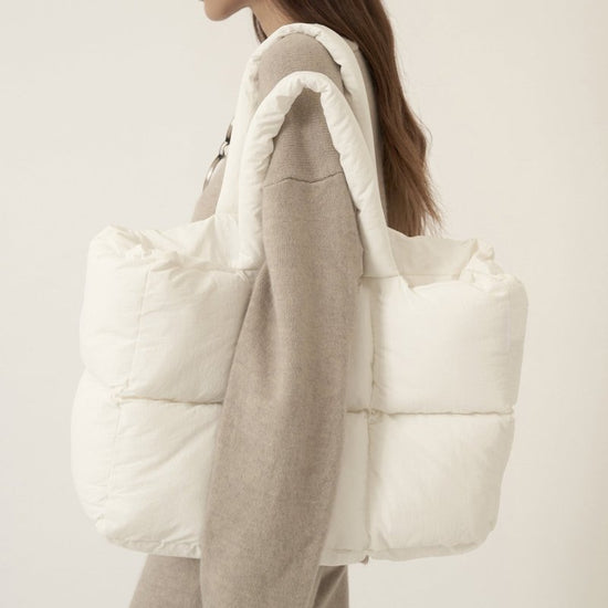 Women's Simple And Soft Large Capacity Puff Down Jacket Cotton Clothing Cloud Tote Bag $48.99 Dana Fashion Color: Black Women's Bags Product information: Applicable scenarios: Daily matching Color: black, white, dark gray, pink, olive green, light blue, l