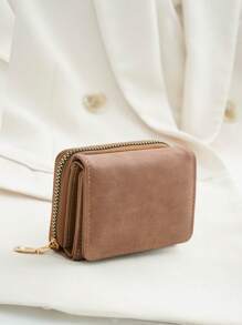 Women's Simple Fashion Personality Frosted Wallet $17.01 Dana Fashion Color: Brown Women's Bags Product information: Pattern: solid color Color: yellow brown, gray, black, khaki, pink, light pink, white, blue, brown Material: PU leather Style: Urban Simpl