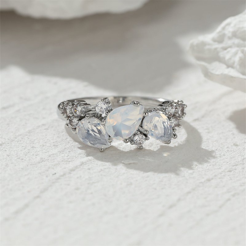 Women's Simple Rhinestone Water Drop Shape Ring $15.32 Dana Fashion Color: Platinum White Diamond Size: No 10 Women's Accessories Product information: Type: Ring Treatment Process: Diamond Color: gold white diamond, rose gold white diamond, White Gold Whi