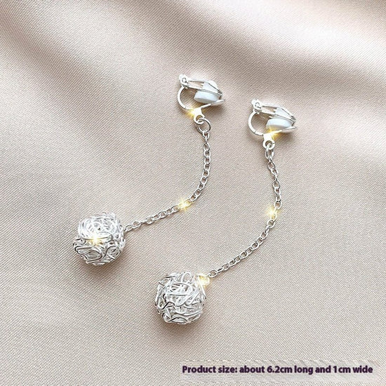 Women's Simple South Korea Fashion Tassel Ear Clip $15.00 Dana Fashion Color: Style9 Women's Accessories Product information: Treatment Process: Electroplating Color: 1# sweet temperament, 2# temperament star Moon, 3# country small flowers, 6# light butte