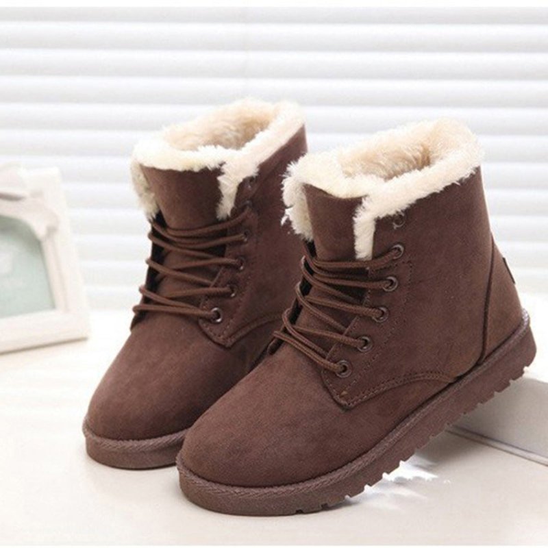 Women's Snow Boots Short Warm Flat Heel Shoes $39.99 Dana Fashion Color: Beige Size: 36 Women's shoes Product information: Color: black, beige, gray, brown Heel height: flat heel Heel shape: short stout heel Size: 36, 37, 38, 39, 40, 41, 42 Cutting depth: