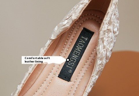 Women's Square Toe Large Size Gentle Rhinestone Square Buckle Soft Flat Bottom Slip-on Beanie Low-cut Flat Shoes $84.90 Dana Fashion Color: Apricot H Button Size: 33 Women's shoes Product information: Pattern: solid color Inner material: Microfiber Color: