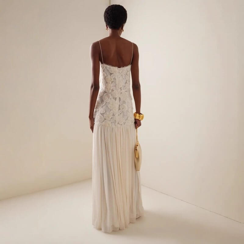 Women's Suspender Dress Three-dimensional Flowers $69.85 Dana Fashion Color: White Size: L Women's clothing Product information: Pattern: plants and flowers Color: White Waist type: high waist Size: S,M,L Combination form: Single piece Fabric name: Polyes