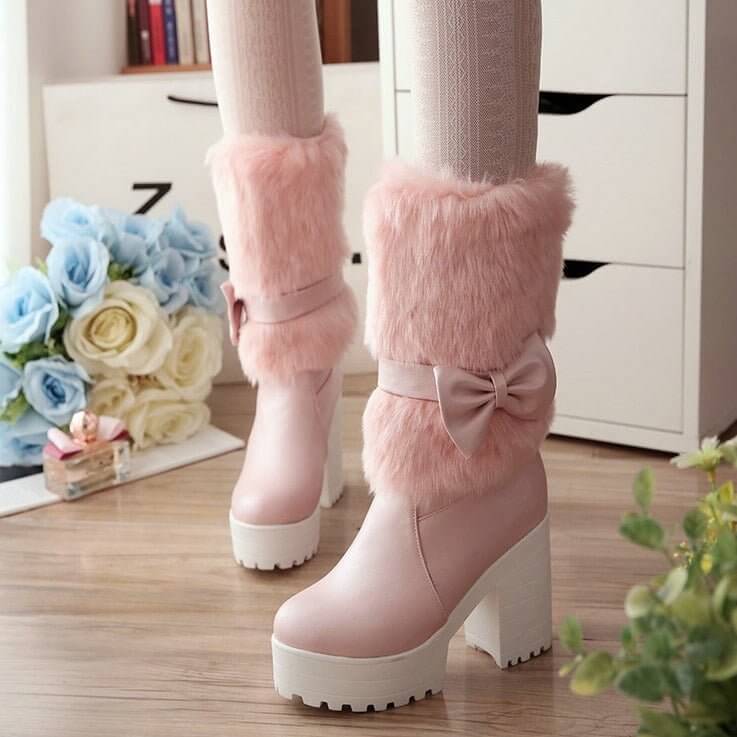 Women's Thick Heel Snow Sweet Bow Boots $78.90 Dana Fashion Color: Beige Size: 34 Women's shoes Product information: Pattern: solid color Color: white, beige, pink Heel height: high heel (6-8CM) Sock length: mid-calf Heel shape: chunky heel Size: 34,35,36