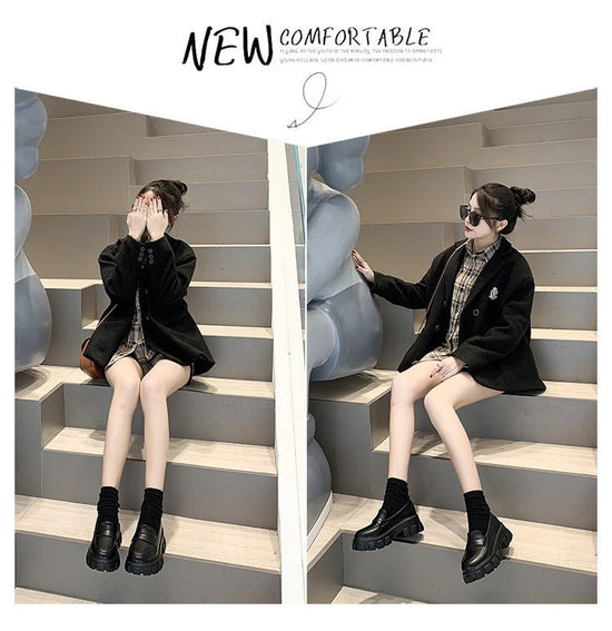Women's Thick Heel Versatile Black Small Leather Shoes $43.33 Dana Fashion Color: Black Size: 35 One Size Larger Women's shoes Product information: Pattern: solid color Lining material: pvc Applicable sports: Universal Color: Black Upper height: low top H