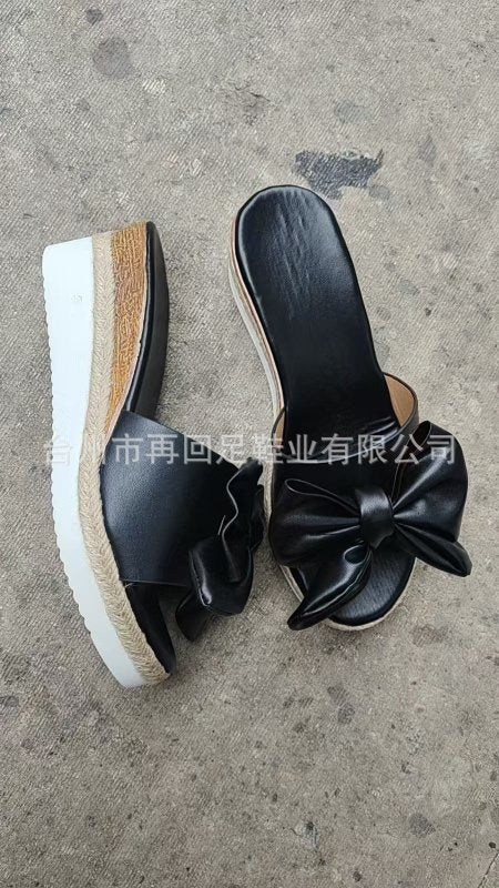 Women's Wedge Bow Slippers $37.50 Dana Fashion Color: Black Size: 36 Women's shoes Product information: Lining material: Leather Toe holder shape: Fish Mouth Color: white, black Shoe Upper material: artificial PU Size: 36,37,38,39,40,41,42 Sole material: