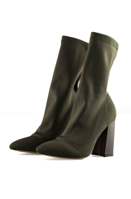 Wool stretch boots women thick heel sock boots ankle boots $65.99 Dana Fashion Color: ArmyGreen Size: 34 Women's shoes Upper material: microfiber Sole material: Europe and America Toe shape: pointed Heel shape: thick heel Heel height: high heel (6-8CM) Po