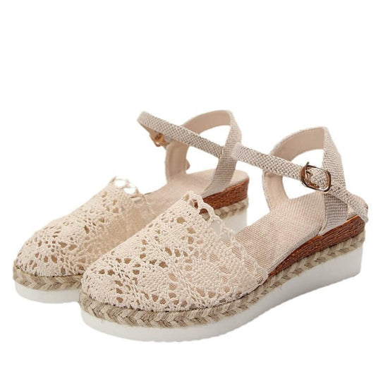 Woven Hollowed Women's Buckle Sandals $35.90 Dana Fashion Color: Beige Size: 36 Women's shoes Product information: Toe holder shape: round head Color: Milky White Size: 36, 37, 38, 39, 40, 41, 42, 43 Wearing method: Buckle Sole material: rubber Packing li