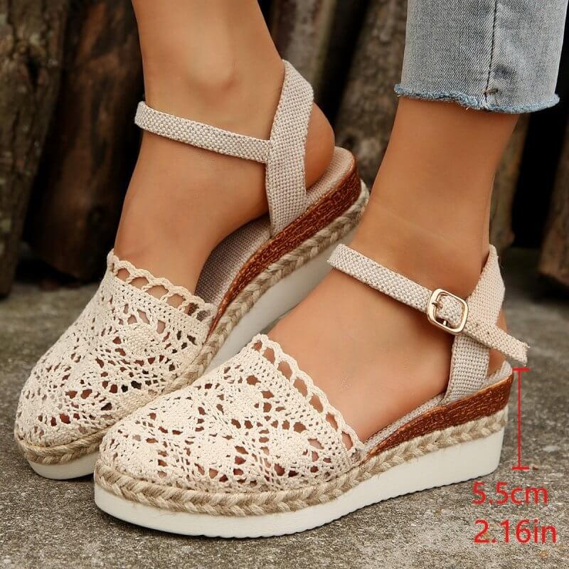 Woven Hollowed Women's Buckle Sandals $35.90 Dana Fashion Color: Beige Size: 36 Women's shoes Product information: Toe holder shape: round head Color: Milky White Size: 36, 37, 38, 39, 40, 41, 42, 43 Wearing method: Buckle Sole material: rubber Packing li