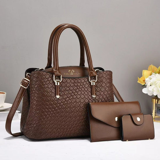 Woven Texture Three-piece Set Large Capacity One Shoulder Combination Bags $55.66 Dana Fashion Color: Coffee Women's Bags Product information: Lining texture: polyester cotton Applicable scenarios: Daily matching Color: Black, coffee, khaki khaki, pink, b