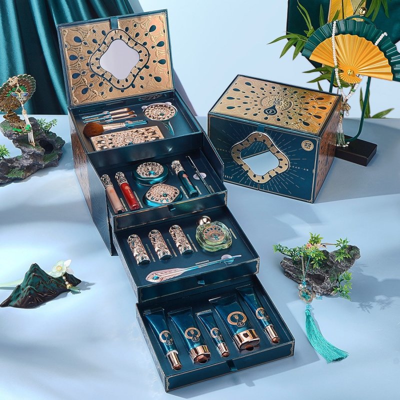 Yan Fengyun Oriental Makeup Items Makeup Set 22-piece Set $200.00 Dana Fashion Color Classification: Suit makeup Product information: Color: Multicolor Specification: Suit Applicable skin type: Universal Color classification: 22-piece set of gorgeous beau