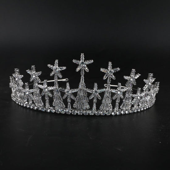 Zircon Headdress Formal Dress Accessories Bridal Crown $65.00 Dana Fashion Color: Platinum Women's Accessories Product information: Processing process: manual Color: gold, platinum, rose gold Style: Women's Material: Copper Purity: gold plated/Platinum Sh