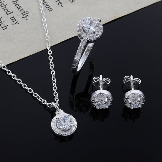 Zircon Jewelry Suit $19.00 Dana Fashion Color: Silver Women's Accessories ====[Detailed parameters]==== [product name]: inlaid apple ring [product color]: picture color [Product size]: Ring code 8 yards, necklace 18 inches. (Please refer to the size chart